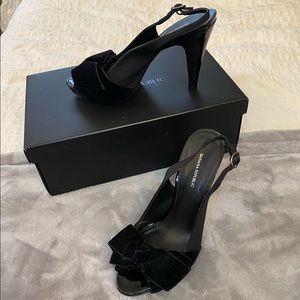 Banana Republic Black Bella Bow Peep toe stiletto 7.5 in box